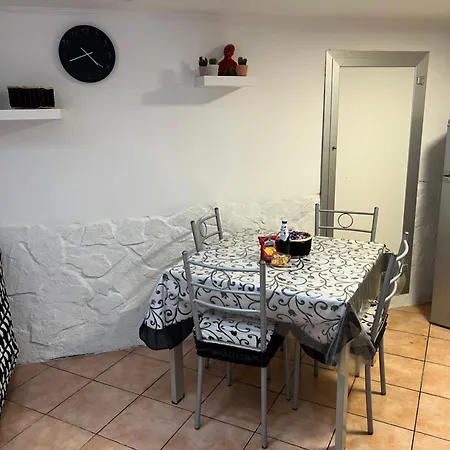 Sciusciu House Holiday home Naples