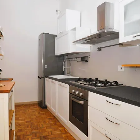 Apartment Vinyls' - Toledo Centro Storico