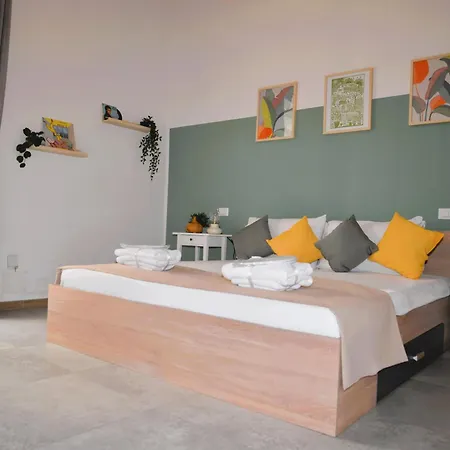 Apartment Vinyls' - Toledo Centro Storico