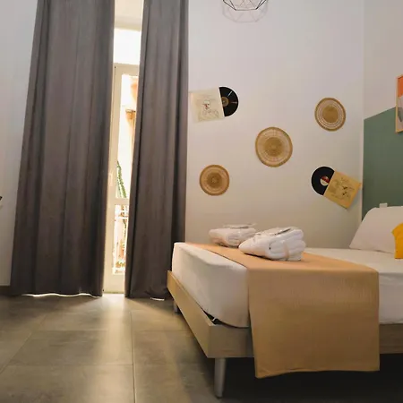 Apartment Vinyls' - Toledo Centro Storico Naples