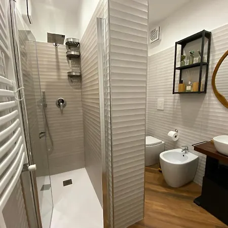 Fly Apartment *