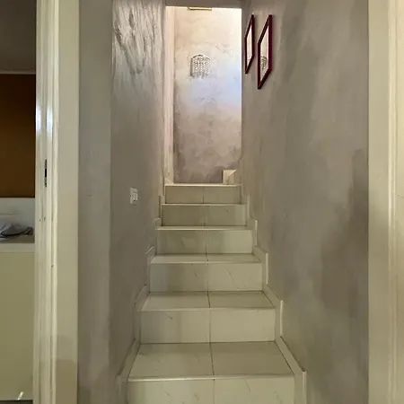 Ilary House Apartment