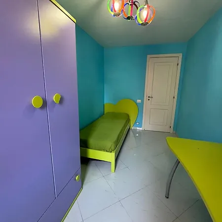 Apartment Ilary House Naples