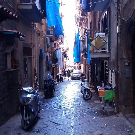 O' Vascio E Ciruzziell * Napoli