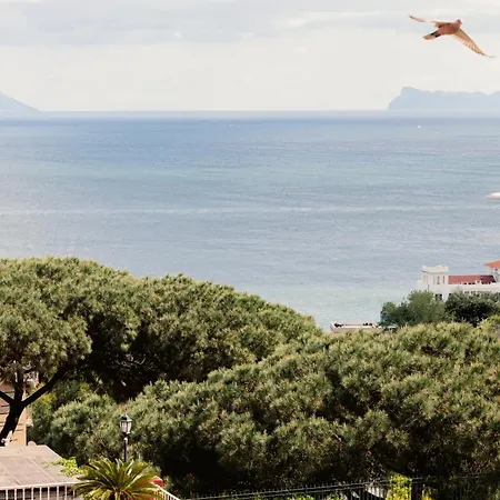Apartment Posillipo 70 Naples