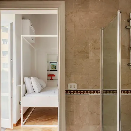 Apartment Posillipo 70 *