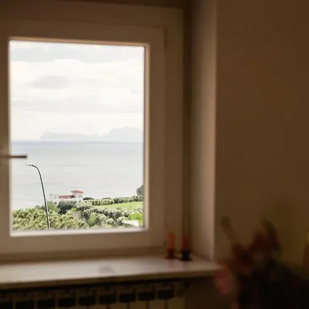 Apartment Posillipo 70 *