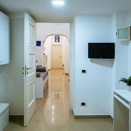 Casa Montecalvario Apartment Naples