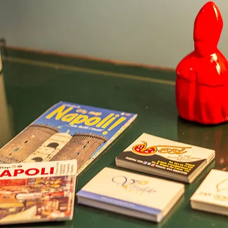 Vivaldo Spaccanapoli Naples