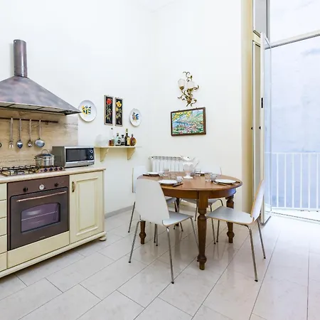 Homely By Wonderful Italy *