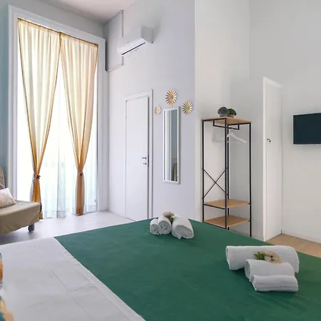 Holiday home Salotto Napoletano Minu