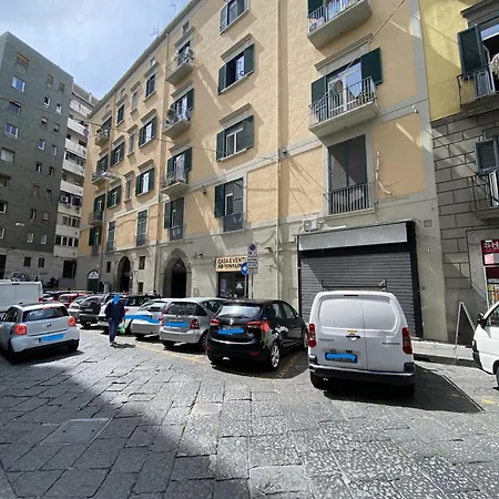 Apartment Amazing And Penthouse With Terraces In The Heart Of Naples