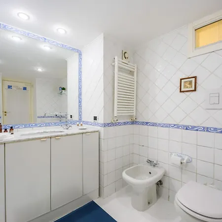 Apartament Riviera House 2 Sea View Group And Family By Houseinnaples *