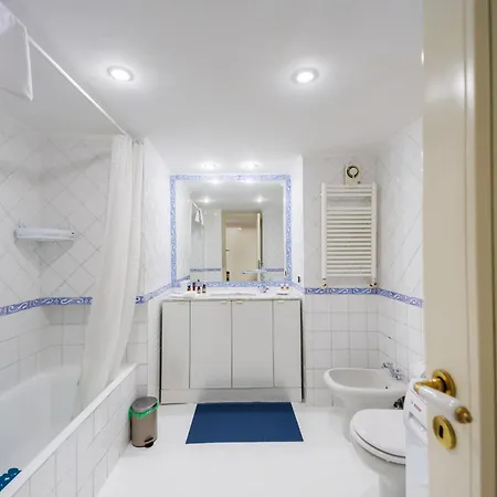 Riviera House 2 Sea View Group And Family By Houseinnaples Apartament Neapol