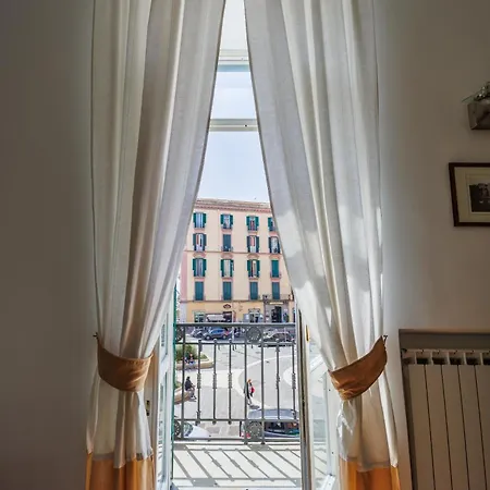 Riviera House 2 Sea View Group And Family By Houseinnaples Apartament *