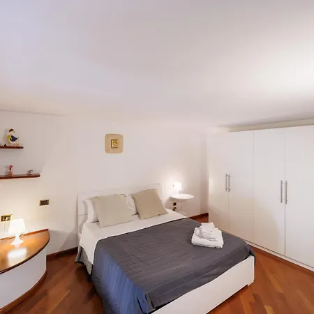 Riviera House 2 Sea View Group And Family By Houseinnaples Apartament Neapol