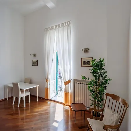 Riviera House 2 Sea View Group And Family By Houseinnaples Apartament *