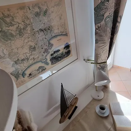 Vesuvio Apartment *