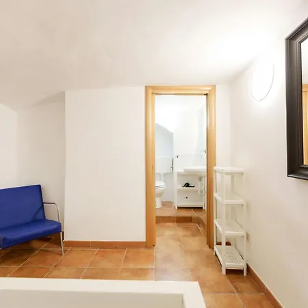 La Casa Tra Dante E Toledo Holiday home