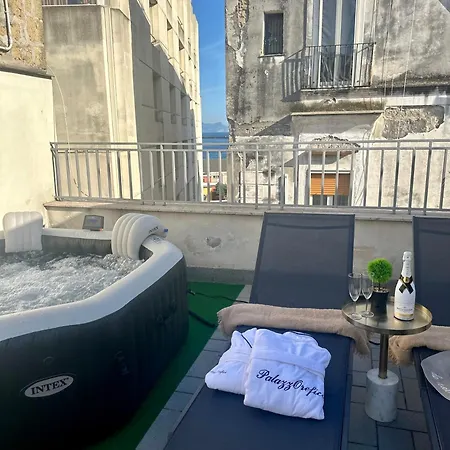 Palazzorefici Aparthotel *