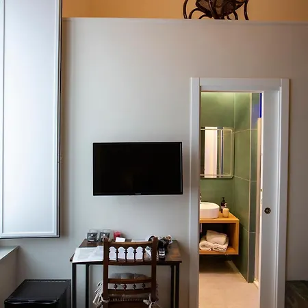 Xenia Neapolis Guest house *