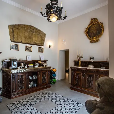 Xenia Neapolis Guest house Naples