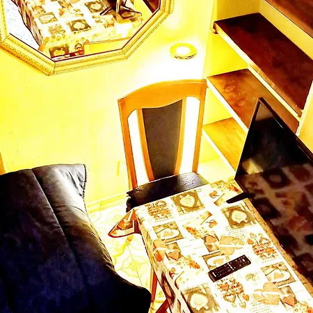 Guest house Goldencube
