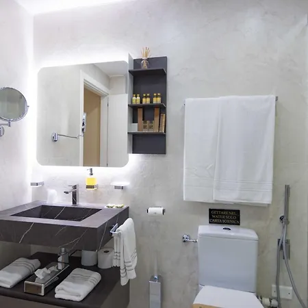 Bed & Breakfast Domus Deorum Deluxe Napoli