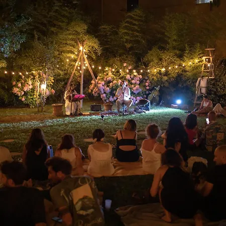 Hopestel Secret Garden Hostel Napoli