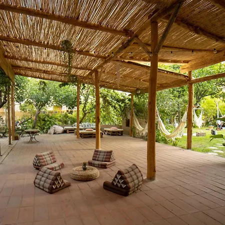 Hopestel Secret Garden Hostel Napoli