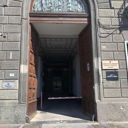 Aparthotel Gli Angioini Srl *