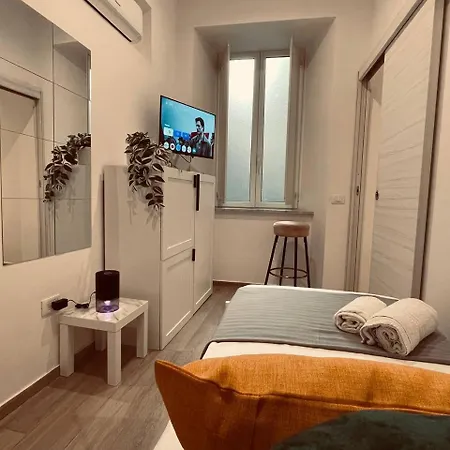 Guest house Np Spaccanapoli Naples