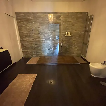 Apartment Pool And Garden House