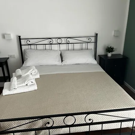 Bed & Breakfast La Grande Bellezza Naples