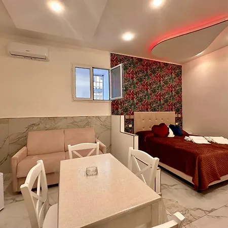 House Santa Fe Naples