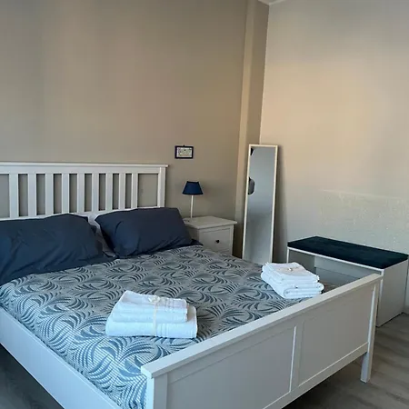 Goodangel House Appartement *