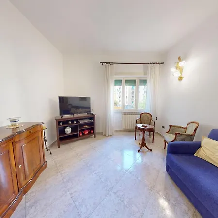 Apartment Family House Vomero Naples
