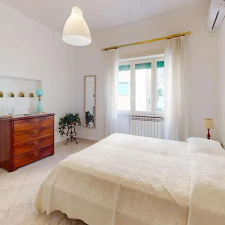 Family House Vomero Apartment