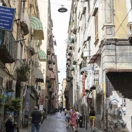 Giorgia's Historic Center Apartment Naples