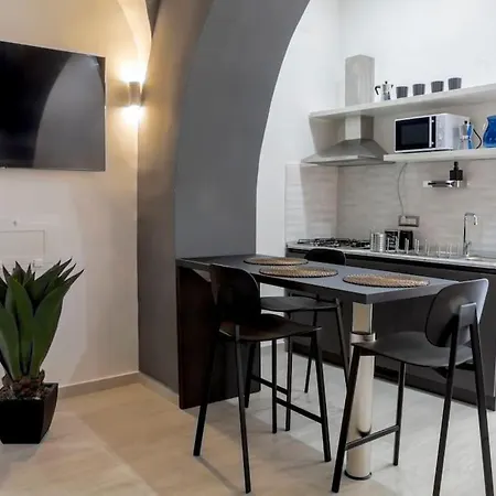 Apartment Giorgia's Historic Center *