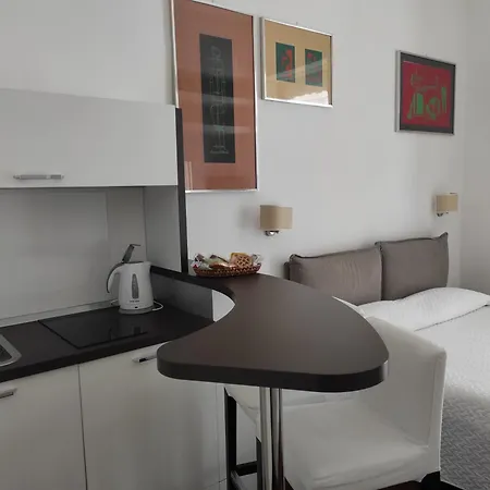 Bed & Breakfast Luca Giordano 142