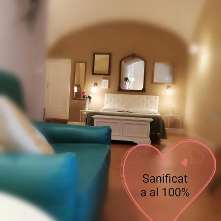 Bed & Breakfast Bed Morelli 49 , Chiaia 2*