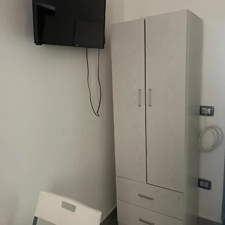 Riccia, Frolla E Babbà * Napoli