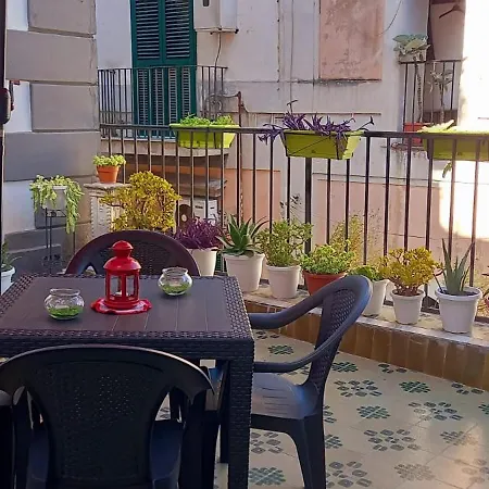 Stella Scugnizza Bed & Breakfast *