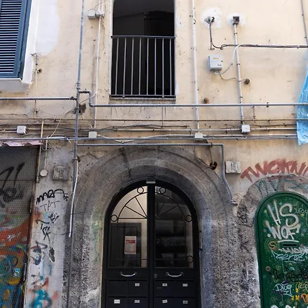 Famme Sta Cuiete Centro Apartment *