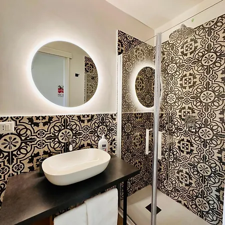 La Casa Di Clara Apartment *