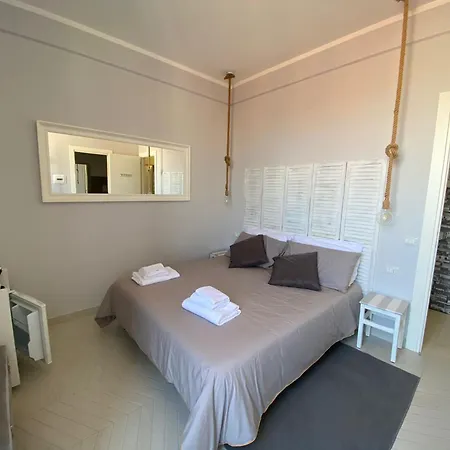 Guest house Spiderrooms Naples
