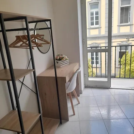 Pupatella A Sanita Apartment *
