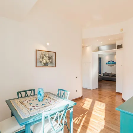 Apartment Una Bomboniera A Posillipo Naples