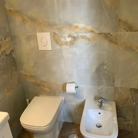 Dora House Apartment *